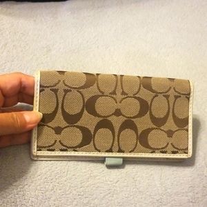 Check book wallet